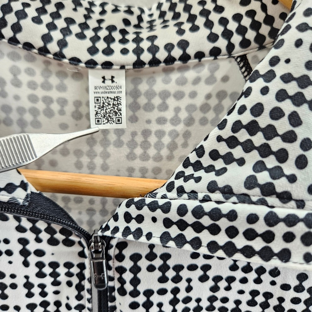 Under Armour Womens Large Long Sleeve Half Zip Pullover Athletic Top Black White - Picture 3 of 12